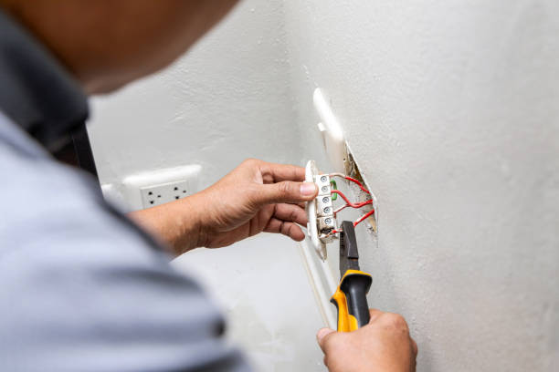 Best Electrical Contractors for Businesses  in Hohenwald, TN